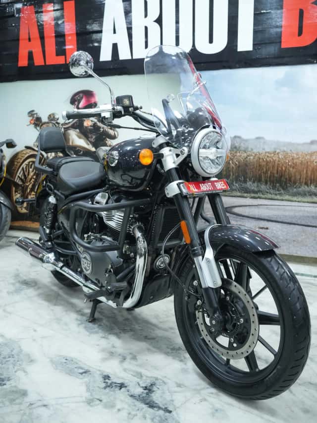 ROYAL ENFIELD SUPER METEOR 650