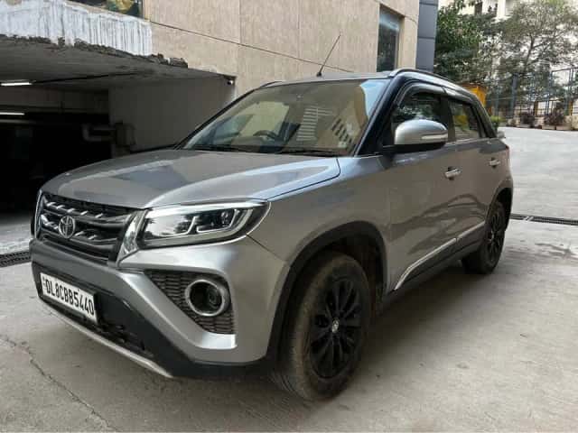 TOYOTA URBAN CRUISER