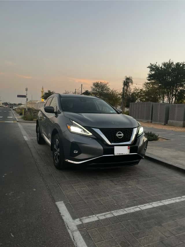 NISSAN MOURANO