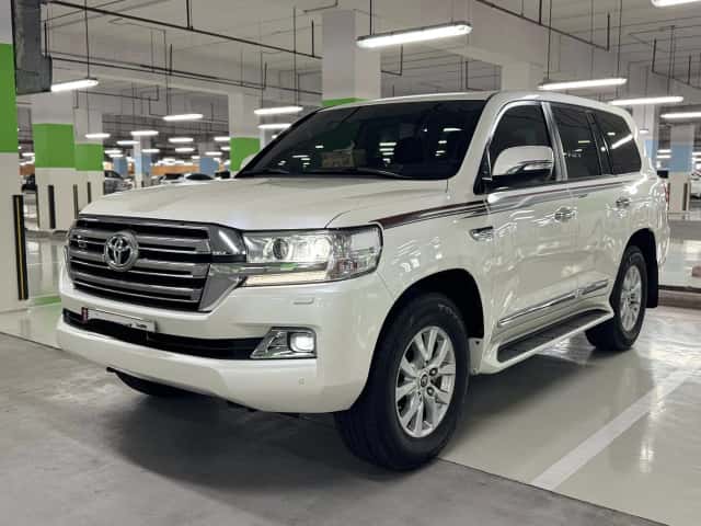 TOYOTA LAND CRUISER GXR 2020 V8
