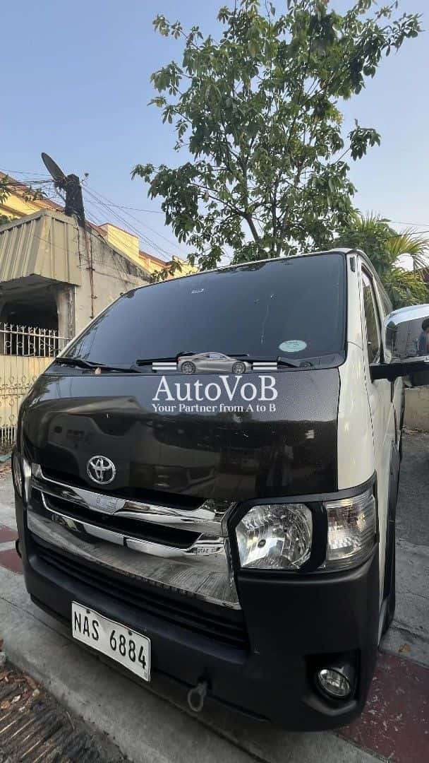 TOYOTA HIACE 3.0