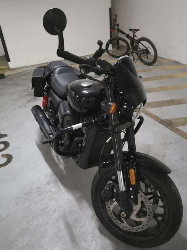 Low kilometer street rod 750 XG