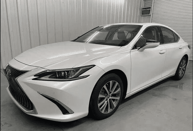 Lexus 2019