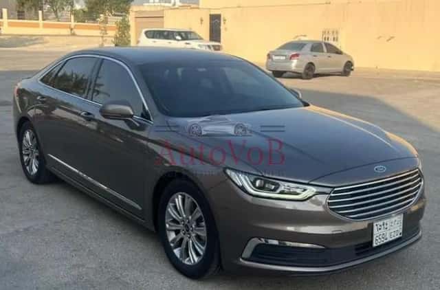 Ford Taurus 2021