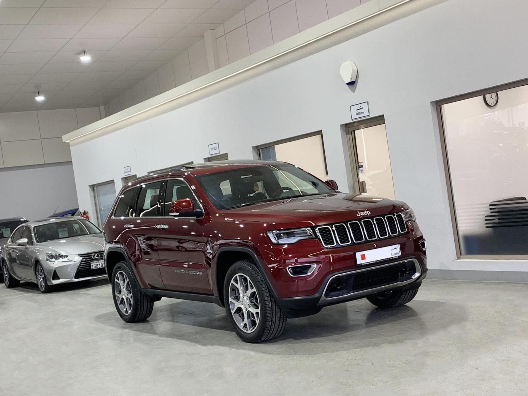 Jeep Grand Cherokee Limited (60,000 Kms) photo 1