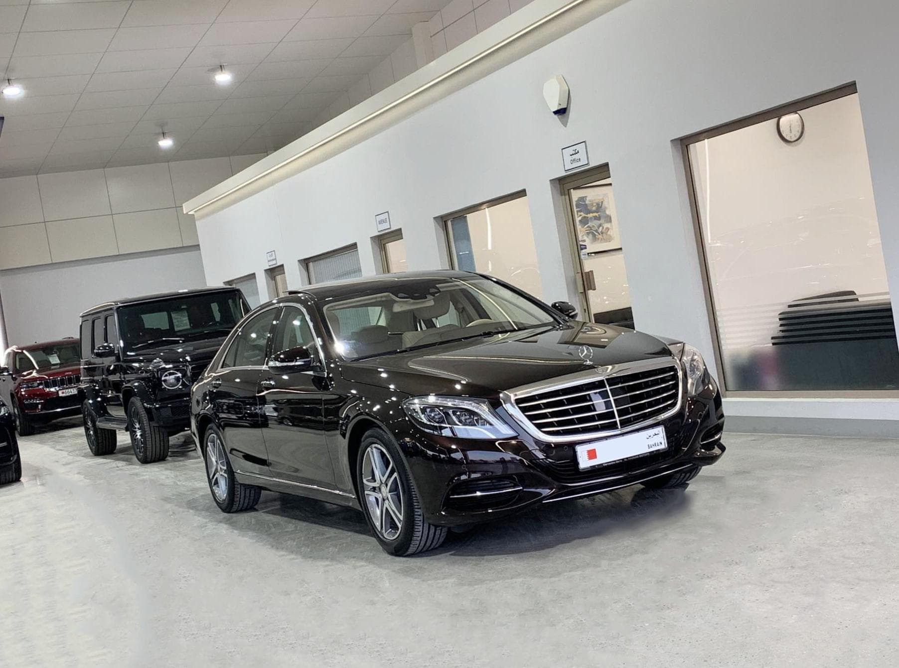 Mercedes Benz S400 (90,000 Kms) photo 1