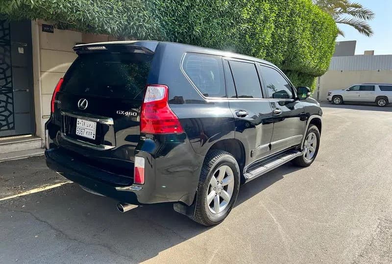 Lexus GX460 photo 1
