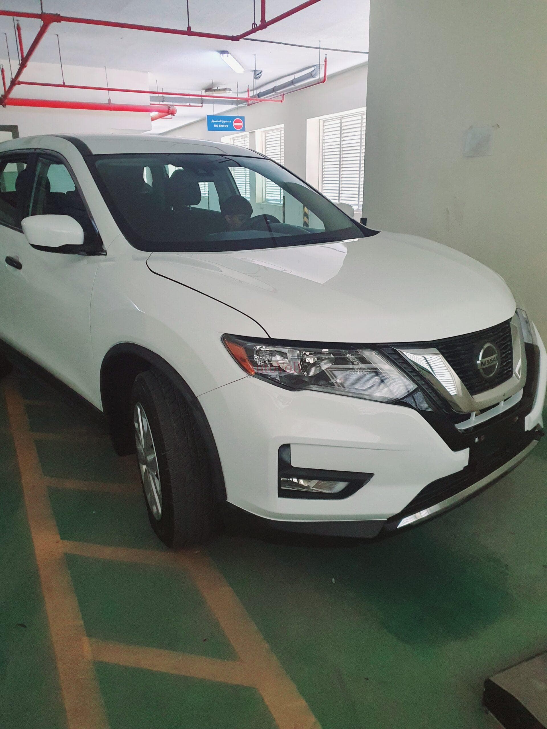 Nissan rogue photo 1