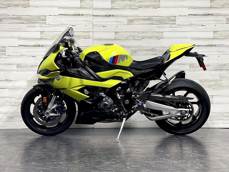 2022 BMW M1000 RR photo 1