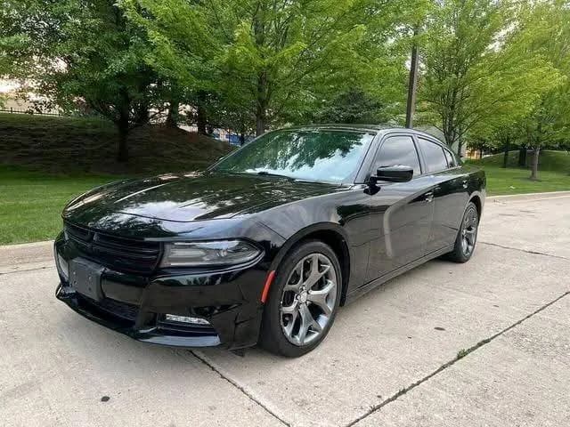 DODGE CHARGER SXT photo 1