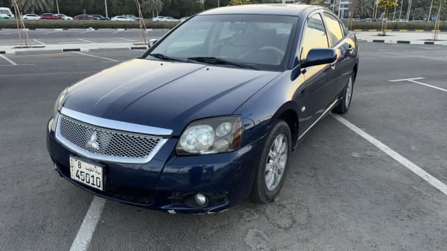 MITSUBISHI GALANT 2010