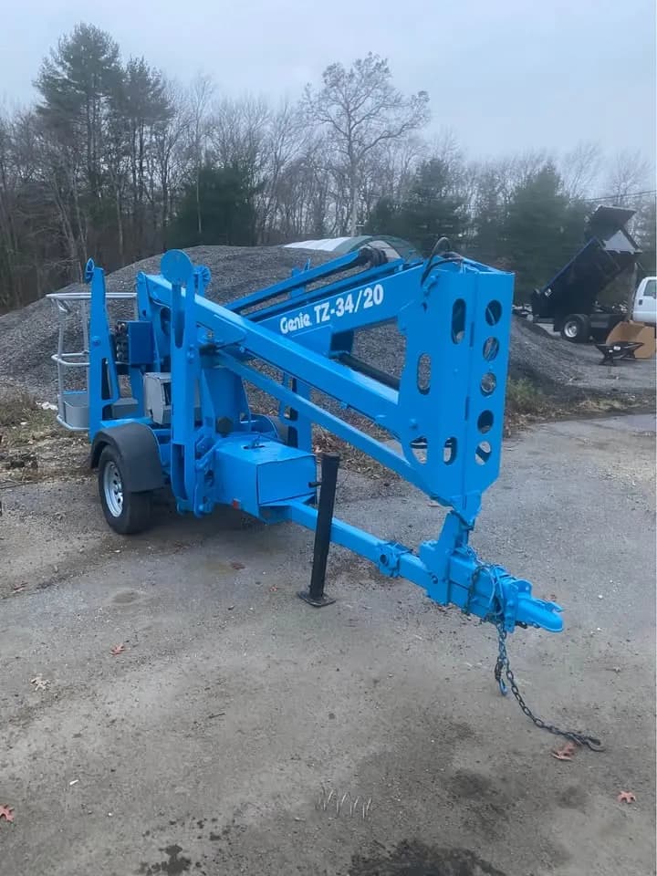 GENIE TZ-34/20 TOWABLE BOOM LIFT photo 1