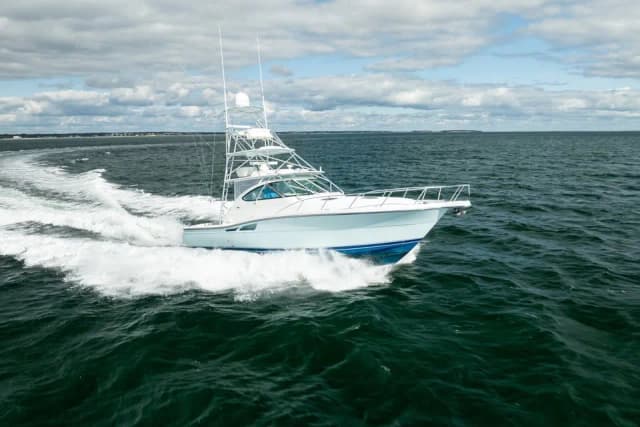 MANTRA, A 2007 TIARA 42