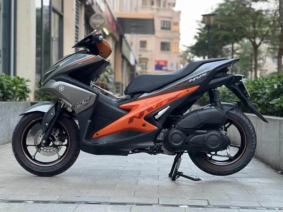 YAMAHA NVX photo 1