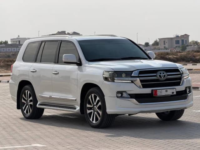 TOYOTA LAND CRUISER ZX