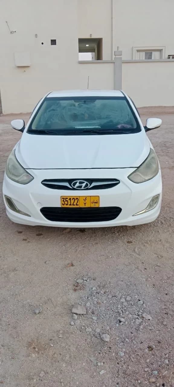 HYUNDAI ACCENT 2012 FOR SALE