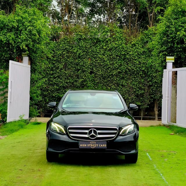 MERCEDES E200 EXCLUSIVE