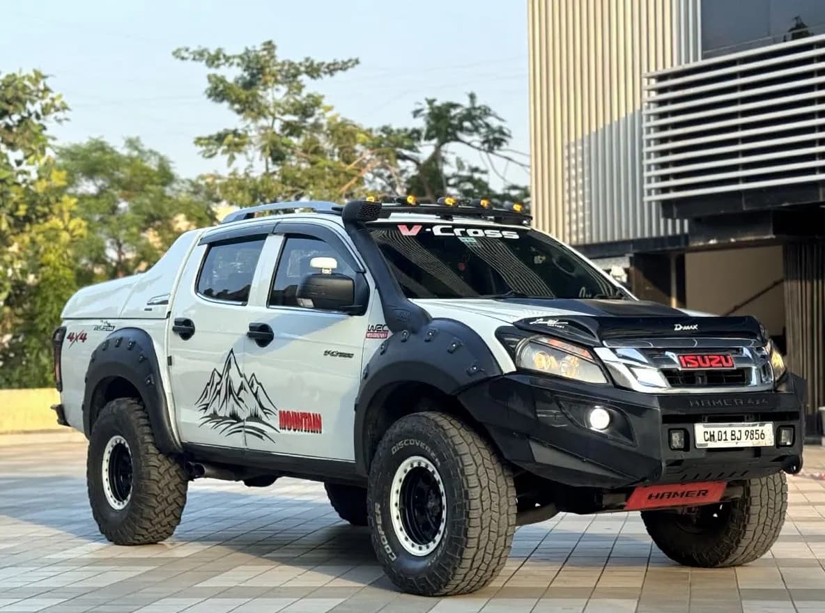 2016 ISUZU V CROSS 4X4 photo 1