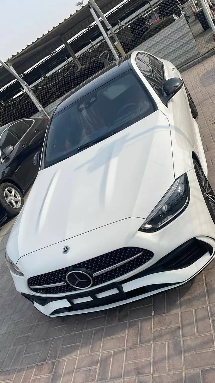 MERCEDES C300 photo 1