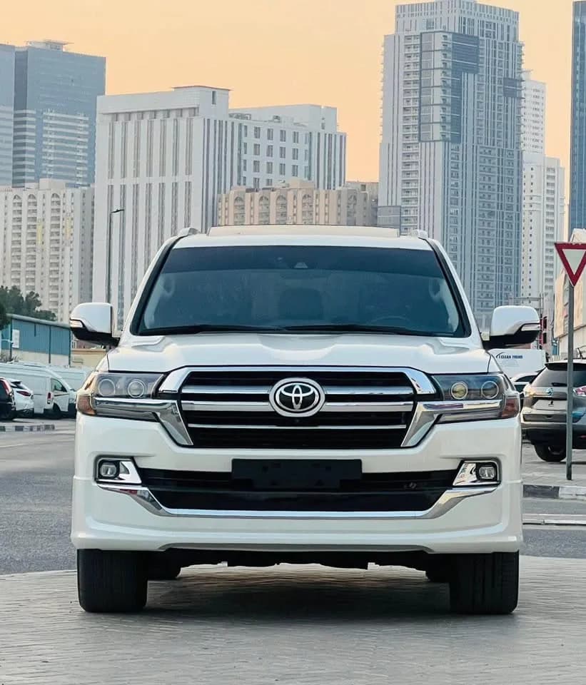 TOYATO LAND CRUISER photo 1
