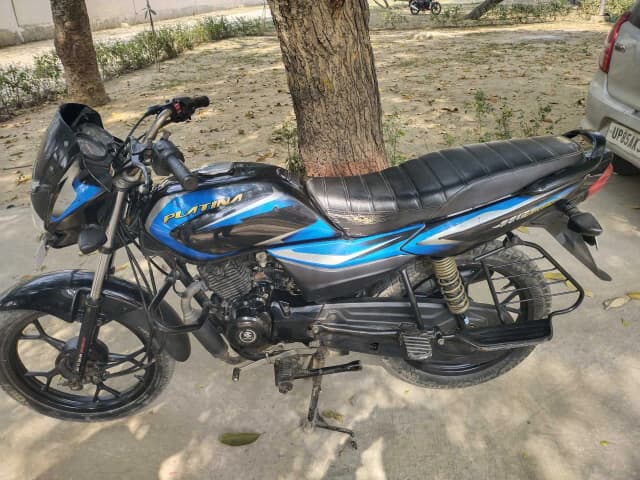 BAJAJ  PLATINA