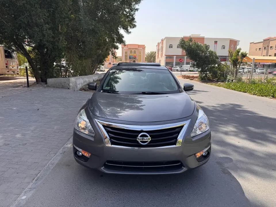 NISSAN ALTIMA photo 1