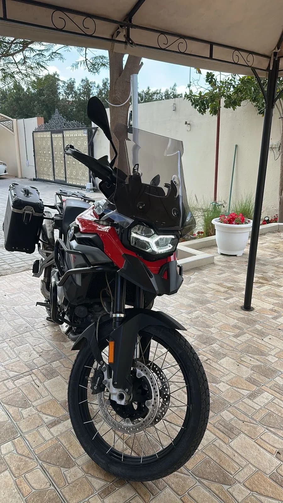 BMW F850 GS photo 1