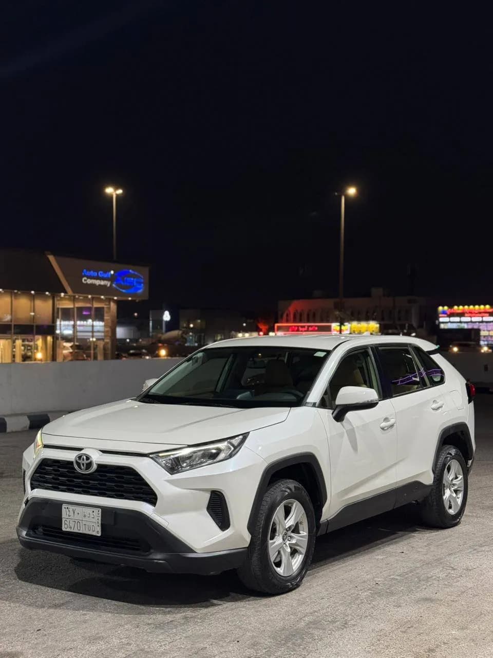 RAV FOUR 2021 photo 1
