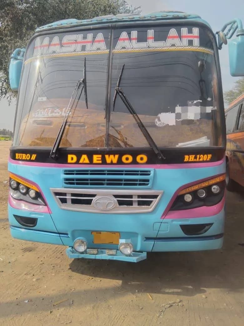 HINO EURO MODEL 2013 photo 1