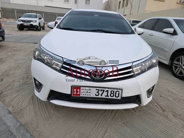 TOYOTA COROLA 2015