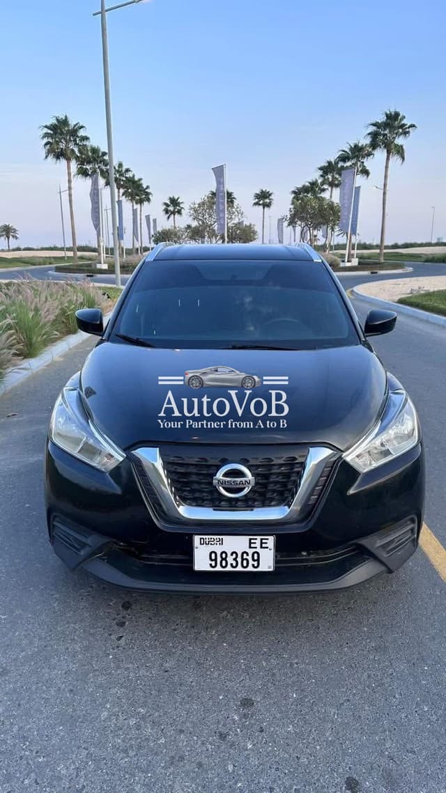 NISSAN KICKS SV