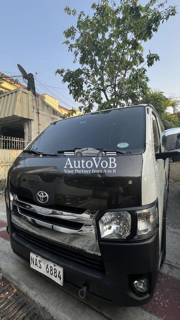 TOYOTA HIACE 3.0 photo 1