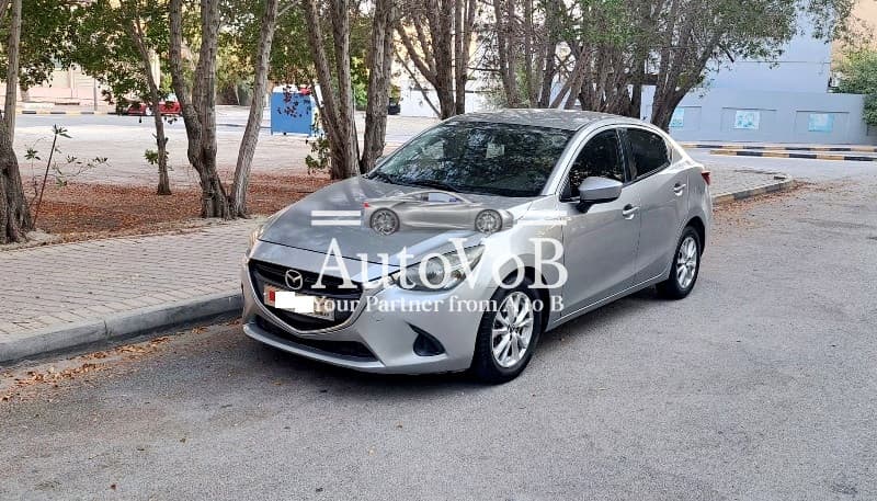 MAZDA 2 SILVER MODEL 2016  3-2 photo 1