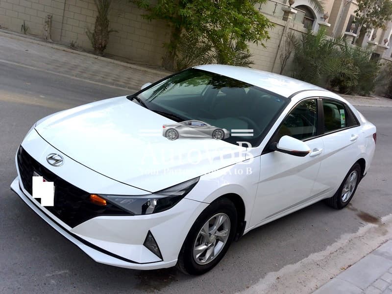 HYUNDAI ELANTRA WHITE AGENT MAINTAINED, SINGLE USE photo 1