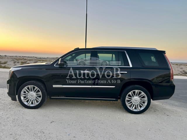 2019 CADILLAC ESCALADE PLATINUM | ONLY 23,000 KM |