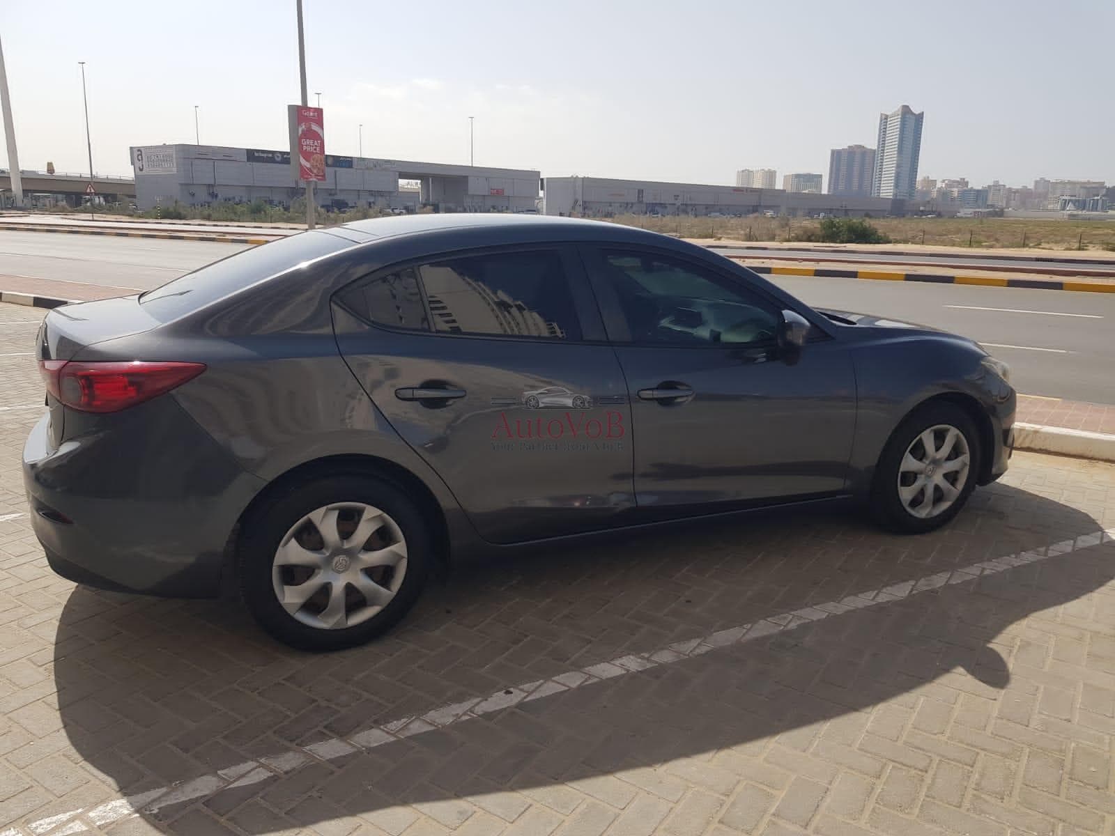 Mazda3 photo 1