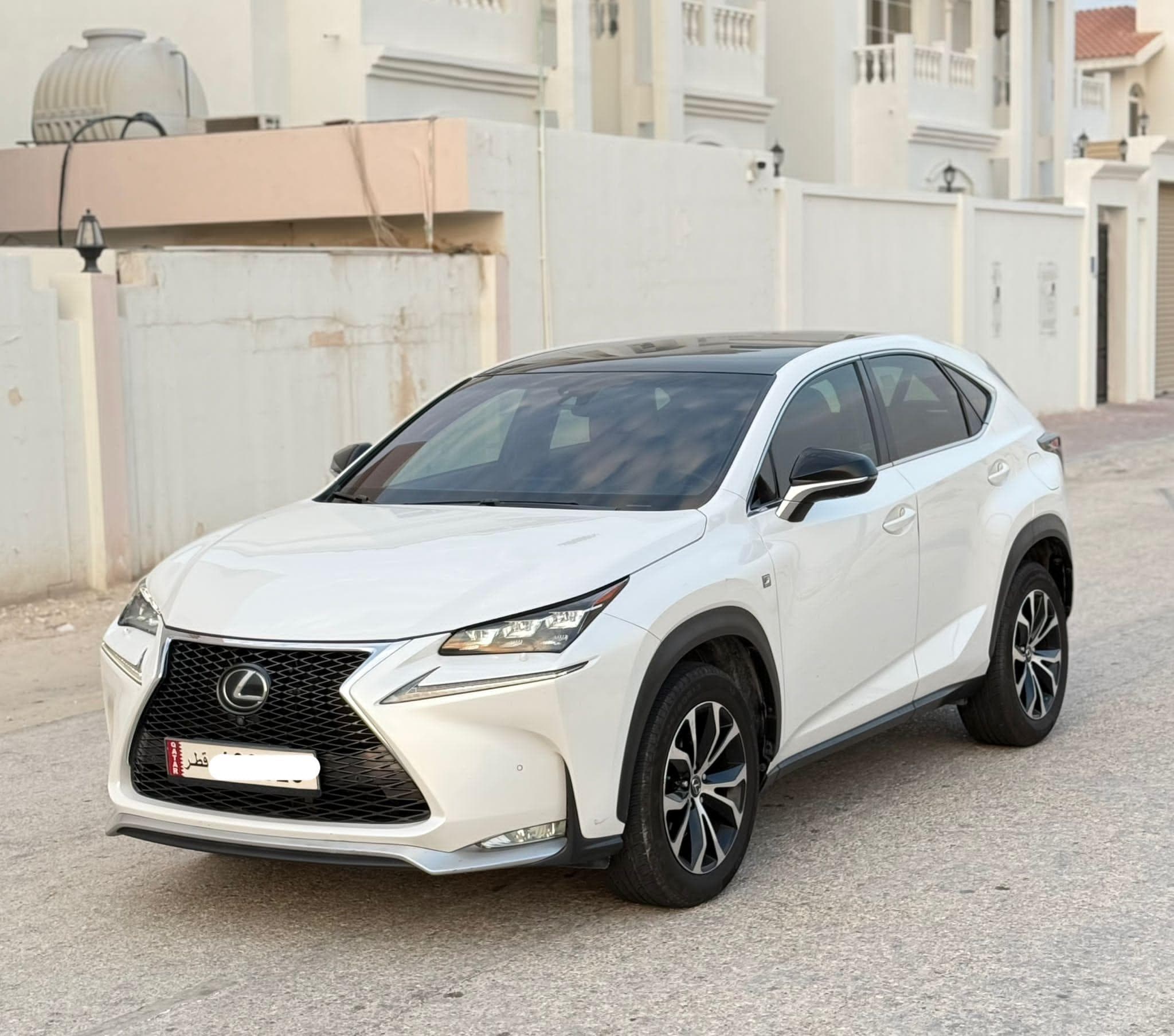 Lexus NX200T F-Spoet 2017 photo 1
