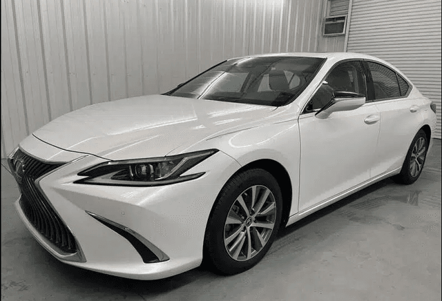Lexus 2019