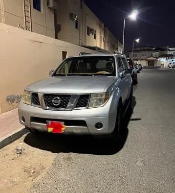 Nissan pathfinder photo 1