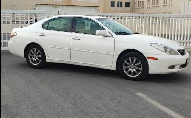 Lexus ES300