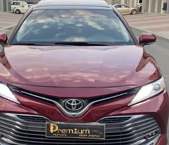 Toyota Camry photo 1