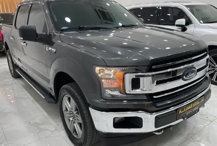 Ford F-150 photo 1