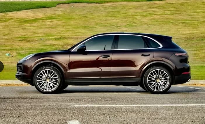 Porsche Cayenne photo 1