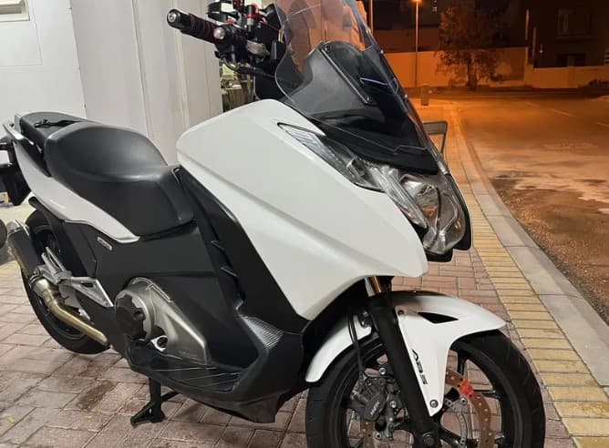 Honda scooter 750 cc photo 1