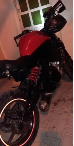 Kawasaki 2008 model, clean, registered, illustrated .. There is no problem with it, there is a slight bruise in the oil tank photo 1