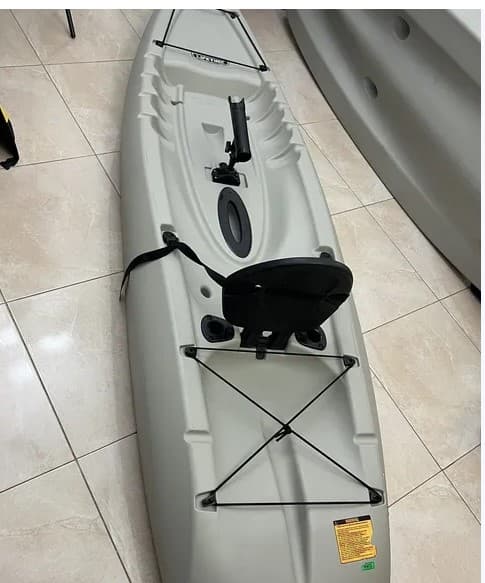 Kayak for sale, used only twice photo 1