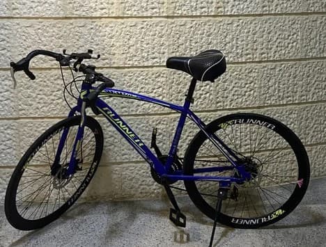 Street bike (sport) + the original chair photo 1