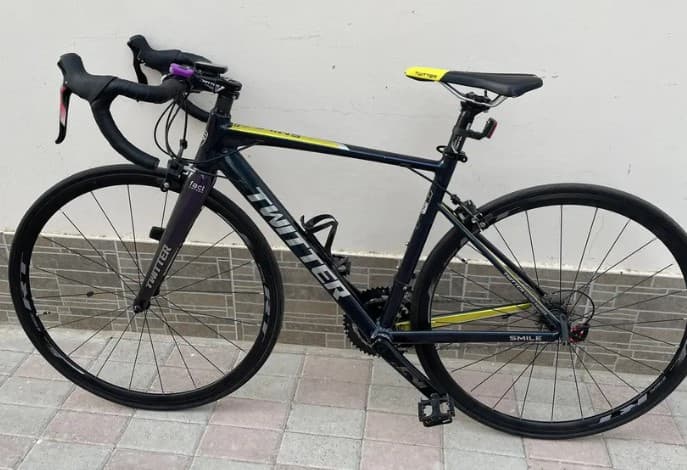 Road bike photo 1