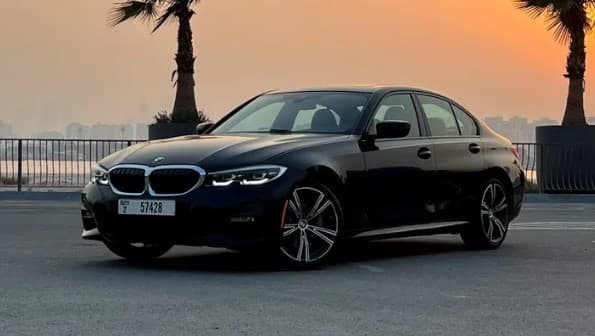 BMW 330i xdrive photo 1