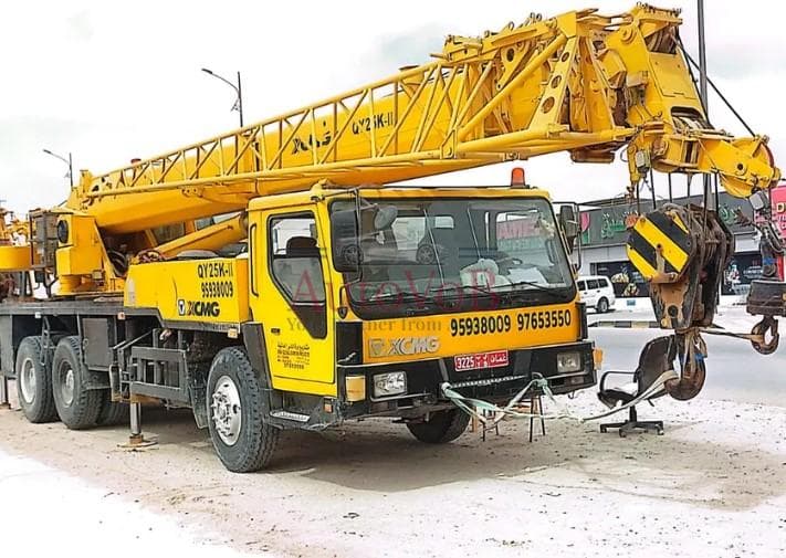 XCMG 25 Ton Crane 2008 Model photo 1